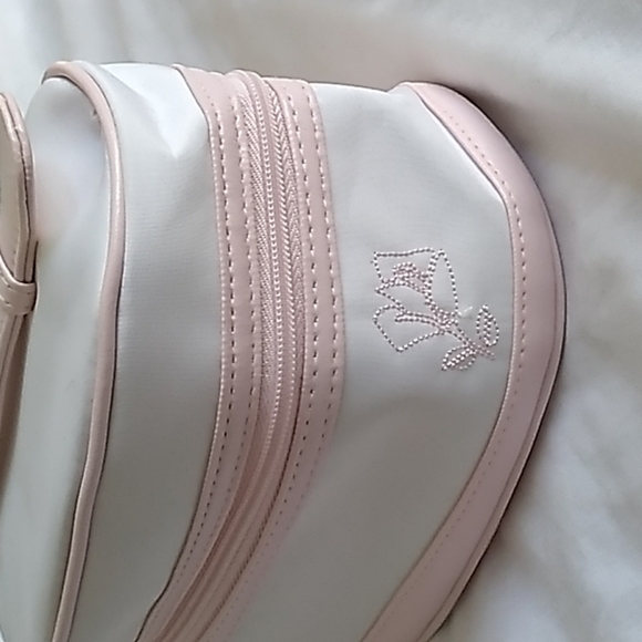 Lancome white and pink Cosmetic Bag - Picture 2 of 13